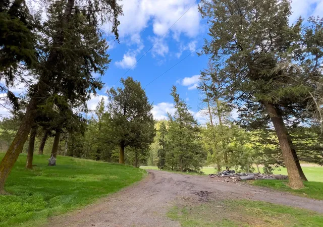 Homes for sale in Addy, WA | 2063 A Marble Valley Basin Rd, Addy, WA 99101 | MLS# 202619806