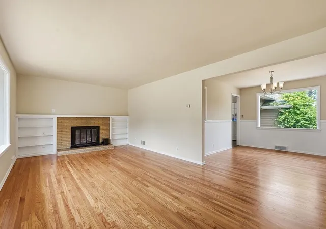 Photo 2 of Single family home for sale at 3003 S Bernard St, Spokane, WA 99203 | MLS# 202619829 | Listing updated on 2026-08-24