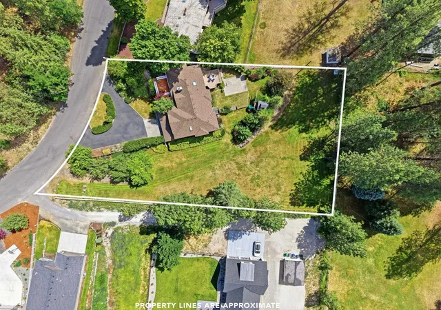 Photo 2 of Sale Pending at 11517 N Kathy Dr, Spokane, WA 99218 | MLS# 202619835 | Listing updated on 2026-08-31