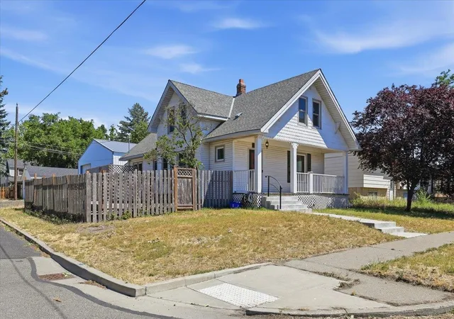 2nd image of 1903 E Glass Ave, Spokane, WA 99207 | MLS# 202619848