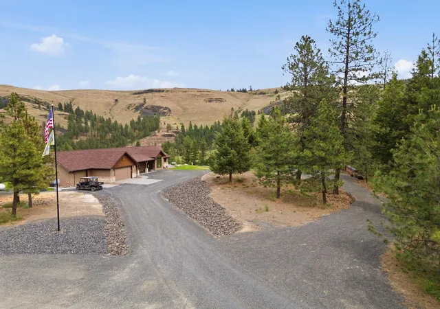 Photo 2 of Single family home for sale at 34951 Sharptail Ln, Davenport, WA 99122 | MLS# 202619853 | Listing updated on 2026-08-29