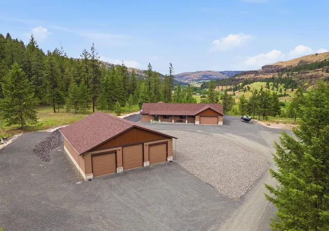 Photo 1 of Single family home for sale at 34947 Sharptail Ln, Davenport, WA 99122 | MLS# 202619854 | Listing updated on 2026-08-29