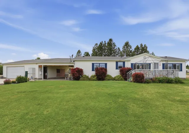 1st image of 1702 W Denison Chattaroy Rd, Deer Park, WA 99006 | MLS# 202619855