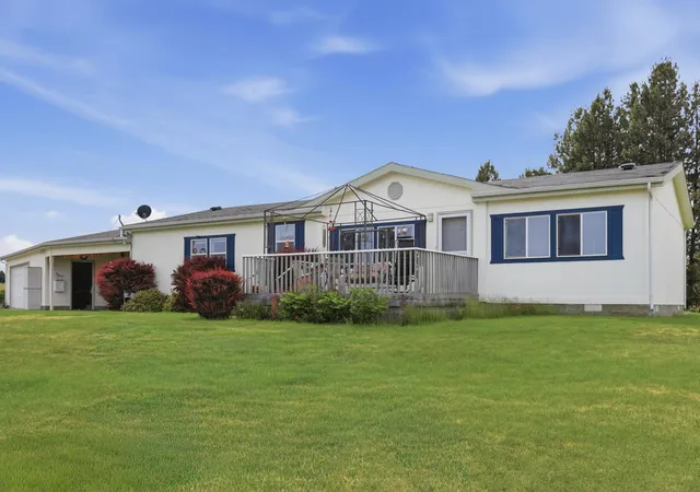 2nd image of 1702 W Denison Chattaroy Rd, Deer Park, WA 99006 | MLS# 202619855