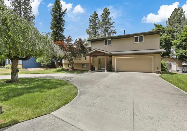 1st image of 11311 N Lancelot Dr, Spokane, WA 99218 | MLS# 202619865
