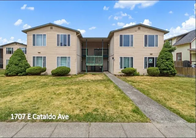 Homes for sale in Spokane, WA | 1703/1707 E Cataldo Ave, Spokane, WA 99202 | MLS# 202619874