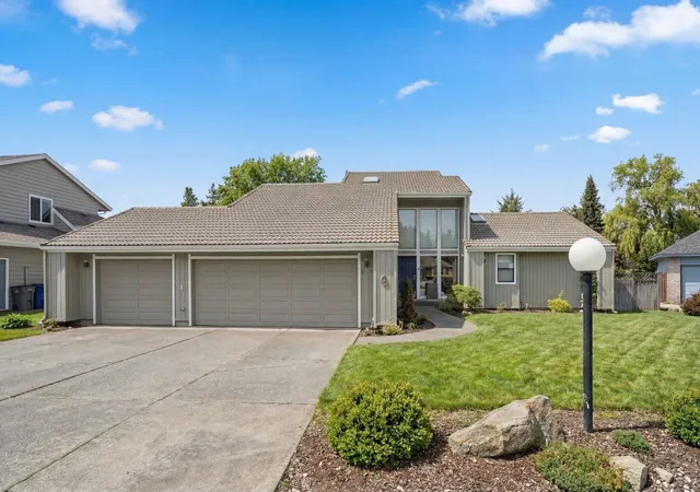Photo 1 of Single family home for sale at 6314 S Ray Ct, Spokane, WA 99223 | MLS# 202619881 | Listing updated on 2026-10-26
