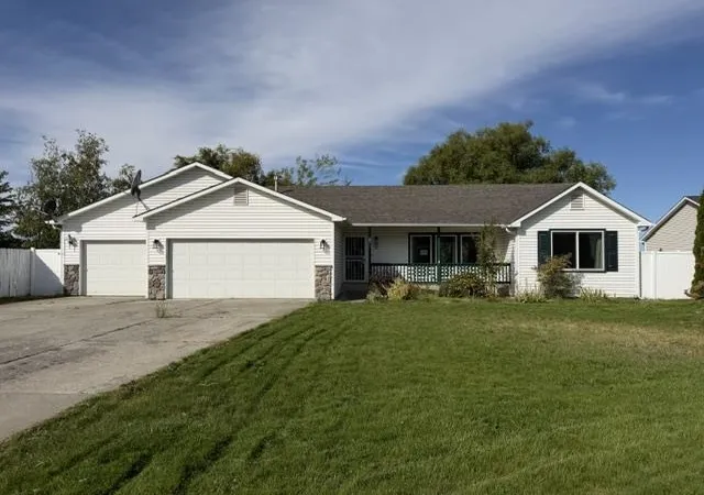 Photo 1 of Single family home for sale at 7912 S Strawberry St, Cheney, WA 99004 | MLS# 202619884 | Listing updated on 2026-10-08