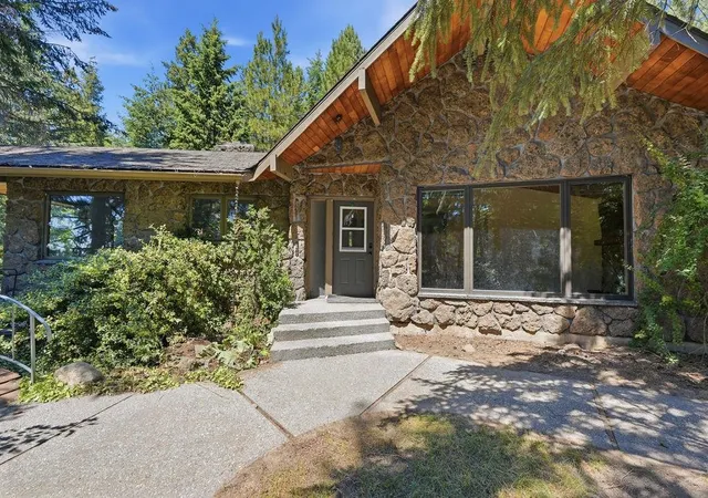 Homes for sale in Mead, WA | 17118 N Dunn Rd, Mead, WA 99021 | MLS# 202619887