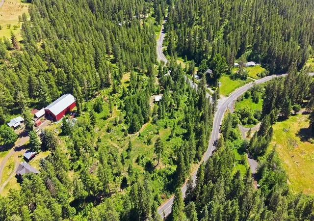 Homes for sale in Mead, WA | 17118 N Dunn Rd, Mead, WA 99021 | MLS# 202619887