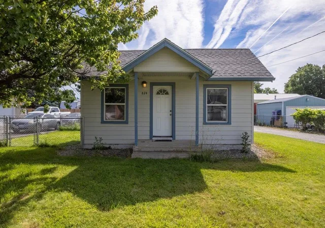 Homes for sale in Spokane Valley, WA | 824 N Mamer Ave Ave, Spokane Valley, WA 99216 | MLS# 202619888