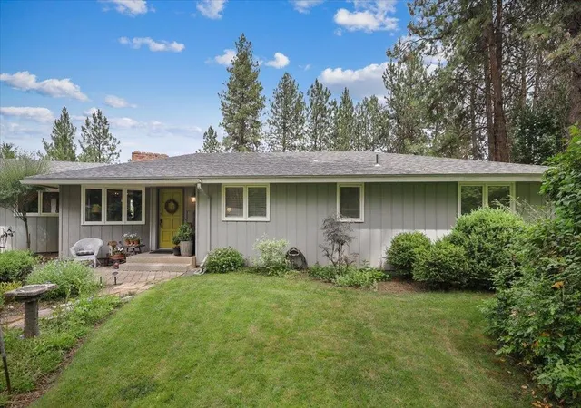 Homes for sale in Spokane Valley, WA | 4119 S Conifer Ct, Spokane Valley, WA 99206 | MLS# 202619895