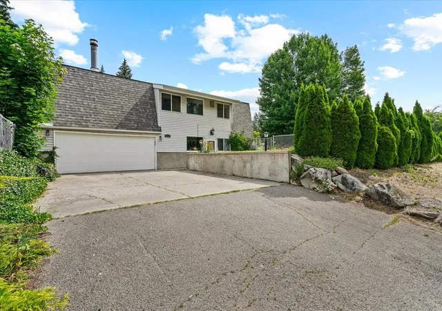 Homes for sale in Spokane Valley, WA | 15621 E Saltese Rd, Spokane Valley, WA 99037 | MLS# 202619899