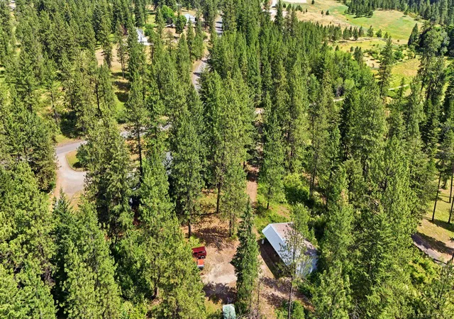 48th image of 12120 E Deer Creek Rd, Chattaroy, WA 99003 | MLS# 202619925