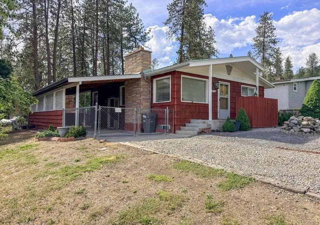1st image of 817 N Hofstetter St, Colville, WA 99114 | MLS# 202619934