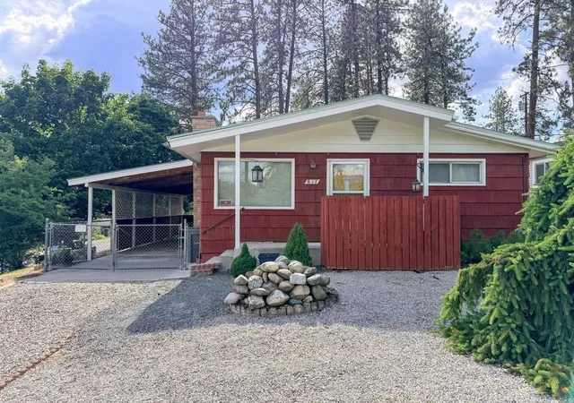 2nd image of 817 N Hofstetter St, Colville, WA 99114 | MLS# 202619934