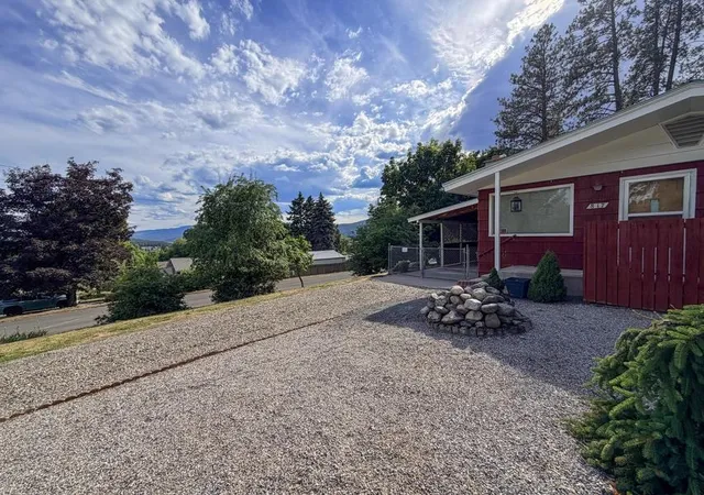 3rd image of 817 N Hofstetter St, Colville, WA 99114 | MLS# 202619934