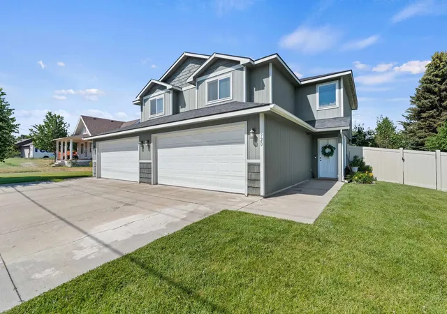Homes for sale in Spokane Valley, WA | 920 S Evergreen Rd, Spokane Valley, WA 99037 | MLS# 202619946
