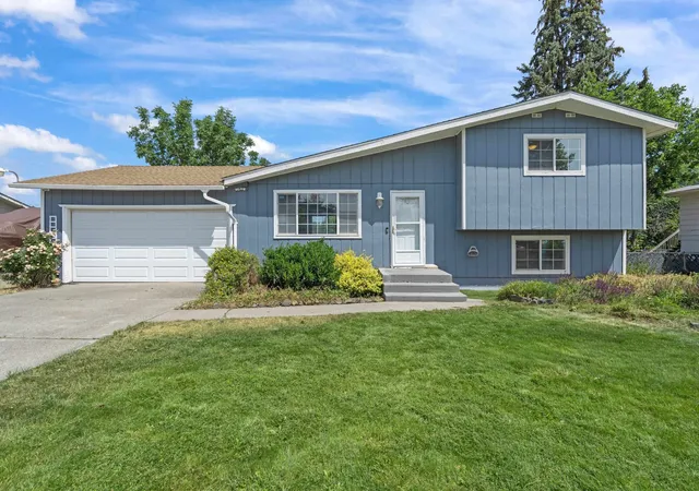 Homes for sale in Spokane Valley, WA | 12511 E 30th Ave, Spokane Valley, WA 99216 | MLS# 202619947