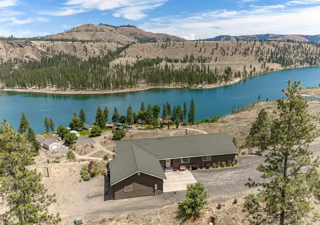 2nd image of 38360 Cayuse Cove Rd E Rd, Davenport, WA 99122 | MLS# 202619951