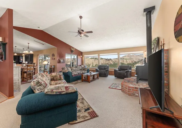 4th image of 38360 Cayuse Cove Rd E Rd, Davenport, WA 99122 | MLS# 202619951