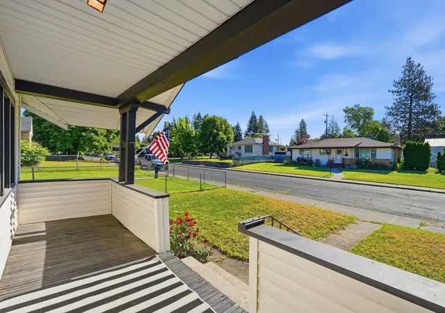 Photo 3 of Single family home for sale at 4811 N Walnut St, Spokane, WA 99205 | MLS# 202619965 | Listing updated on 2026-07-03