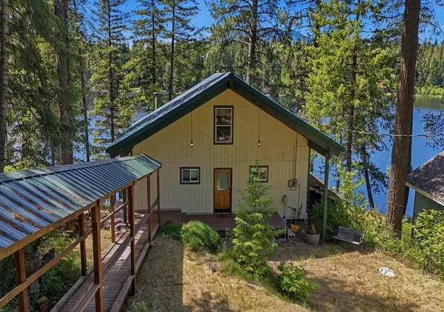 2nd image of 421 Eastshore Rd, Newport, WA 99156 | MLS# 202619990