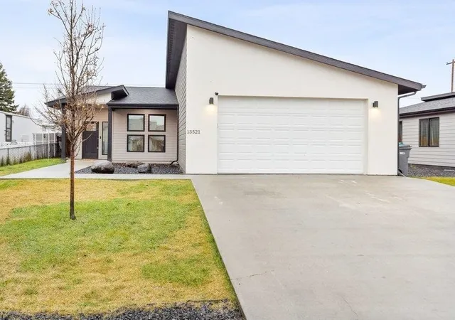 Homes for sale in Airway Heights, WA | 13521 W 12th Ave, Airway Heights, WA 99001 | MLS# 202620018