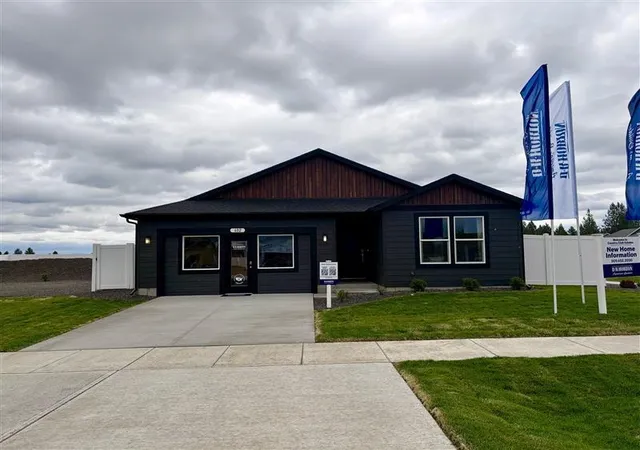 1st image of 602 Duffer Loop, Deer Park, WA 99006 | MLS# 202620030