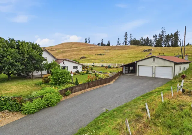 2nd image of 691 Hwy 20 E, Colville, WA 99114 | MLS# 202620043