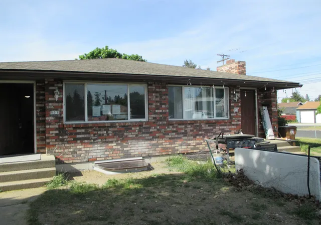 Photo 1 of Multi family home for sale at 557 E Broad Ave, Spokane, WA 99203 | MLS# 202620045 | Listing updated on 2026-10-06