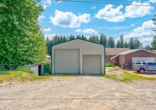 Photo 4 of Manufactured home for sale at 5292 Northshore Diamond Lake Rd, Newport, WA 99156 | MLS# 202620076 | Listing updated on 2026-08-18