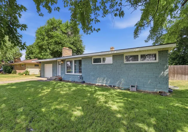 Homes for sale in Spokane Valley, WA | 7525 E Baldwin Ave, Spokane Valley, WA 99212 | MLS# 202620082