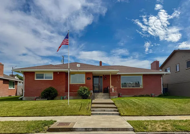 Homes for sale in Odessa, WA | 712 E 2nd Ave, Odessa, WA 99159 | MLS# 202620126