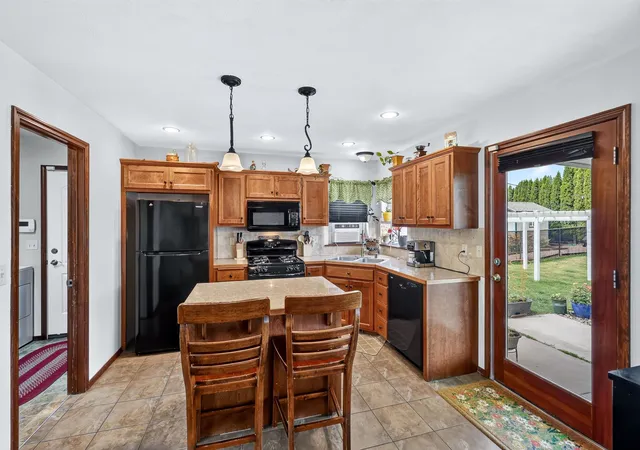 5th image of 607 N High Desert Dr, Deer Park, WA 99006 | MLS# 202620130
