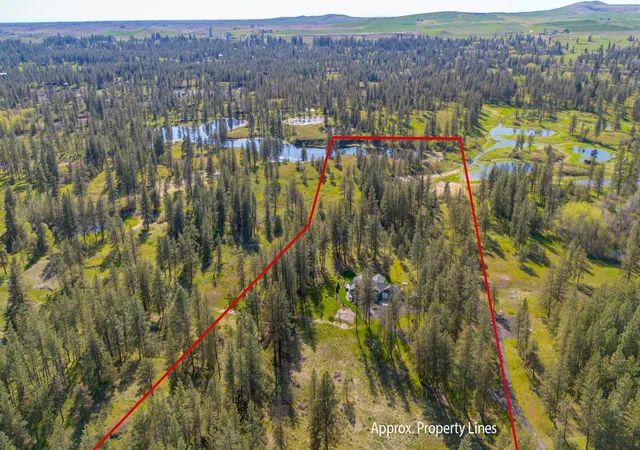 Homes for sale in Medical Lake, WA | 11320 S Stangland Rd, Medical Lake, WA 99022 | MLS# 202620176