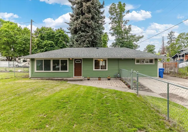 Homes for sale in Spokane Valley, WA | 7520 E Dalton Ave, Spokane Valley, WA 99212 | MLS# 202620183