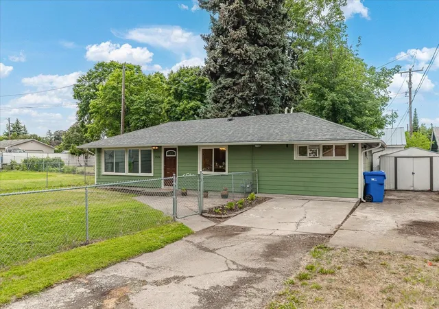 Homes for sale in Spokane Valley, WA | 7520 E Dalton Ave, Spokane Valley, WA 99212 | MLS# 202620183