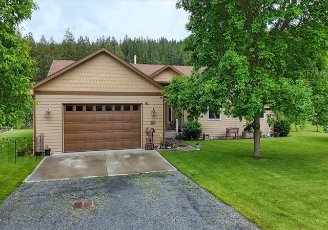 Homes for sale in Kettle Falls, WA | 61 Paradise Cove Rd, Kettle Falls, WA 99141 | MLS# 202620223