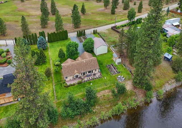 Homes for sale in Kettle Falls, WA | 61 Paradise Cove Rd, Kettle Falls, WA 99141 | MLS# 202620223
