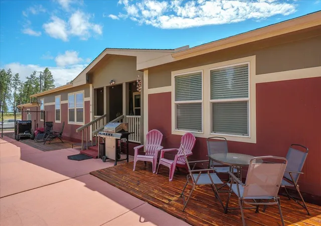 Photo 3 of Manufactured home for sale at 1131 W San Salvador St, Medical Lake, WA 99022 | MLS# 202620242 | Listing updated on 2026-10-08