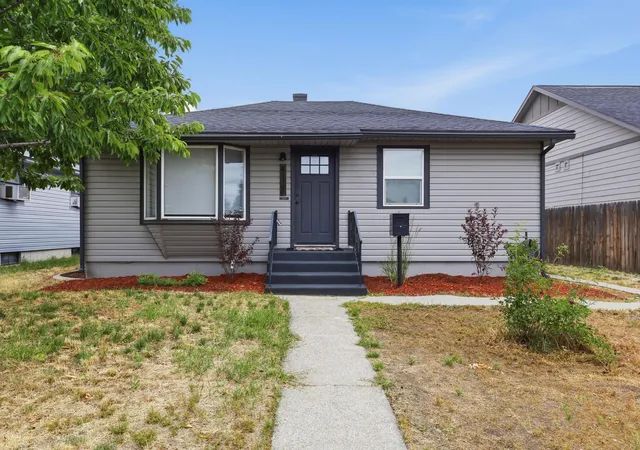 Photo 1 of Single family home for sale at 4112 W Wellesley Ave, Spokane, WA 99205 | MLS# 202620247 | Listing updated on 2026-09-23