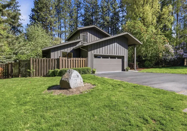 Photo 2 of Condo for sale at 1925 E Rockwood Blvd, Spokane, WA 99203 | MLS# 202620257 | Listing updated on 2026-07-30
