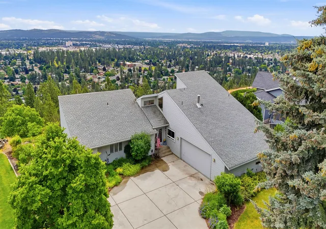 1st image of 7712 N Panorama Dr, Spokane, WA 99208 | MLS# 202620284