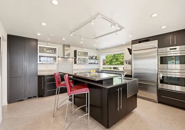 2nd image of 7712 N Panorama Dr, Spokane, WA 99208 | MLS# 202620284