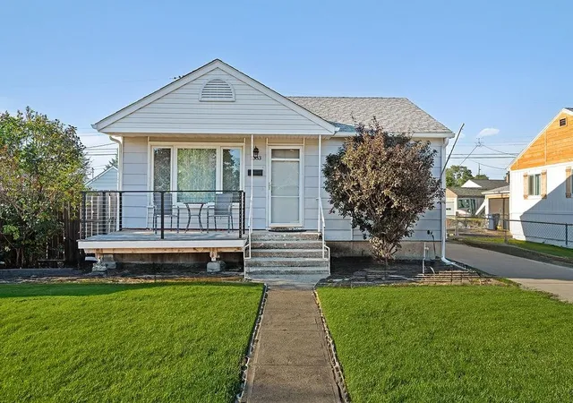 Homes for sale in Spokane, WA | 1303 E Princeton Ave, Spokane, WA 99207 | MLS# 202620285