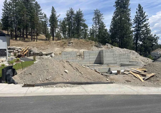 2nd image of 97 E Center Ln, Spokane, WA 99208 | MLS# 202620290