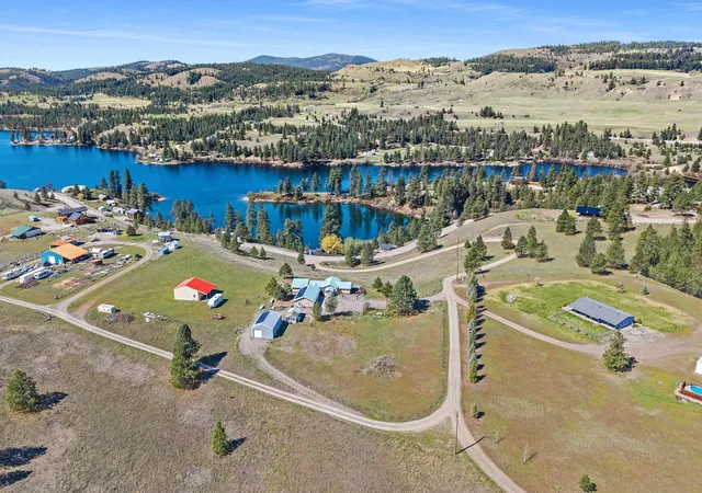 Homes for sale in Republic, WA | 16 Barter Fair Rd, Republic, WA 99166 | MLS# 202620293
