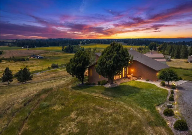 2nd image of 15927 E Macmahan Rd, Spokane, WA 99217 | MLS# 202620298