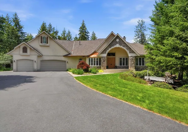 2nd image of 405 W Meadow Ridge Ln, Spokane, WA 99208 | MLS# 202620308